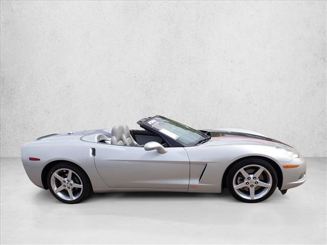 Used 2005 Chevrolet Corvette Convertible w/ Preferred Equipment Group RWD image 5
