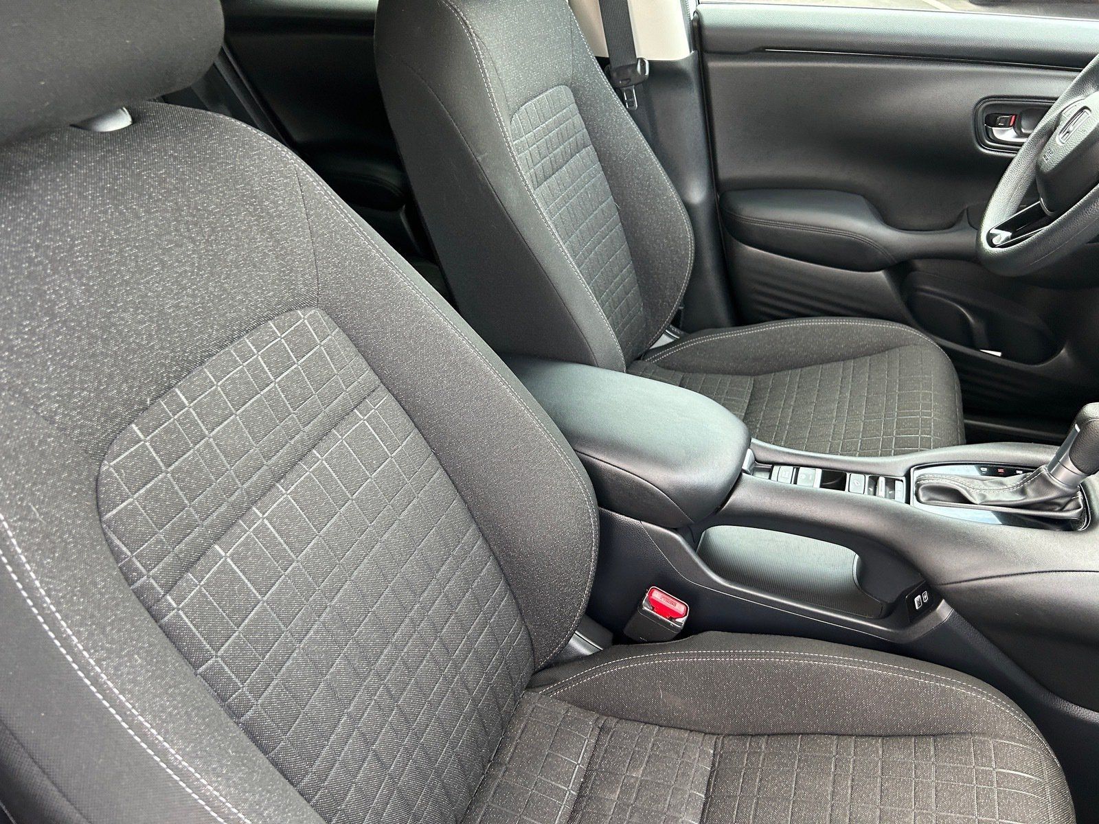 Certified 2023 Honda HR-V LX image 12