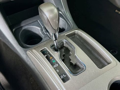 Used 2014 Toyota Tacoma PreRunner w/ SR5 Package RWD image 18