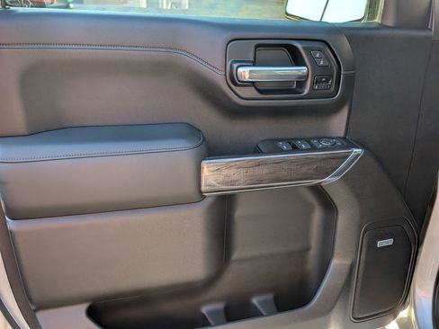 Used 2020 Chevrolet Silverado 1500 LTZ w/ LTZ Plus Package image 14