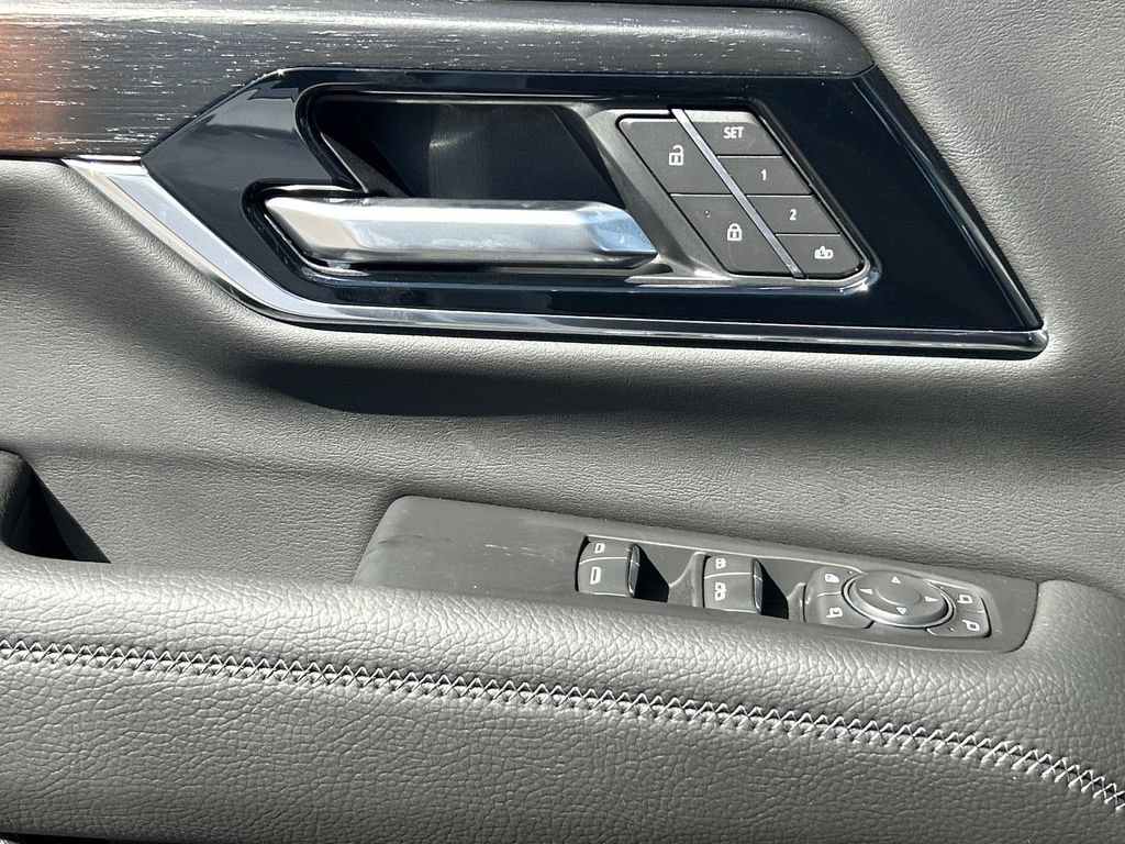 New 2026 GMC Yukon Denali AWD/4WD image 23