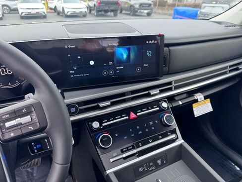 Used 2025 Hyundai Santa Fe XRT AWD/4WD image 12