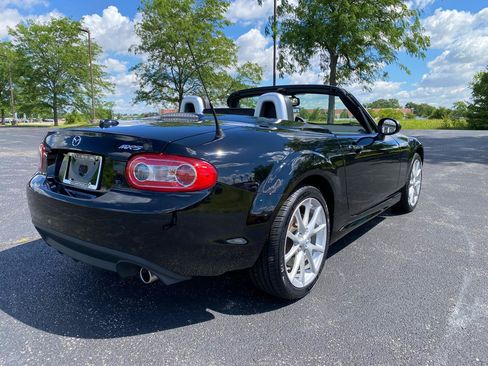Used 2012 MAZDA MX-5 Miata Grand Touring w/ Premium Pkg RWD image 9