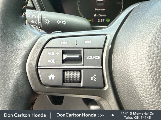 Used 2025 Honda CR-V Sport image 25