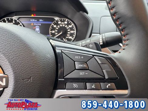 Used 2025 Nissan Altima 2.5 SR image 26