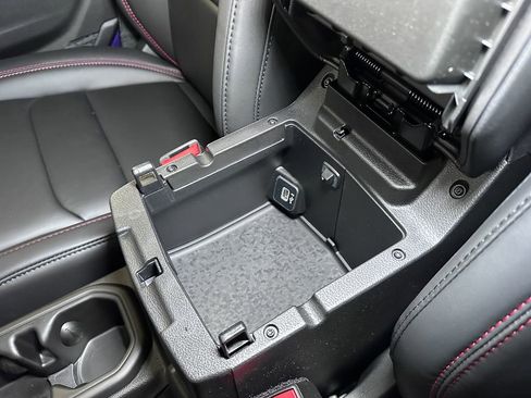 New 2026 Jeep Wrangler Unlimited Rubicon image 32