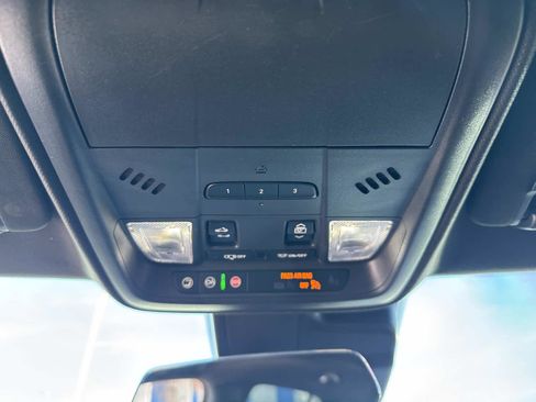 Used 2023 Cadillac XT4 Sport image 28