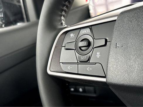 New 2026 Nissan Sentra SV w/ SV Convenience Package FWD image 16