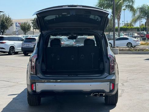Used 2023 Kia Telluride SX Prestige X-Pro AWD/4WD image 6