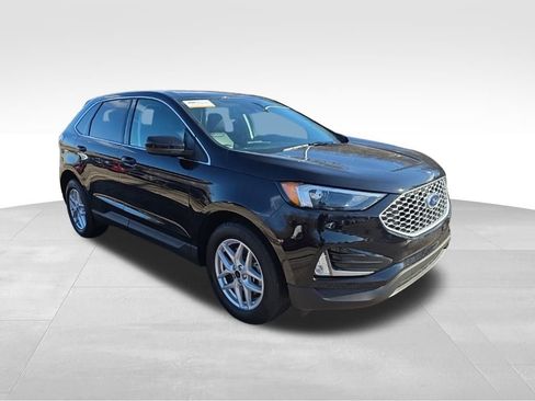 Certified 2024 Ford Edge SEL w/ Convenience Package image 3