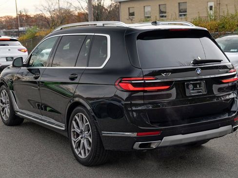 Used 2024 BMW X7 xDrive40i image 5