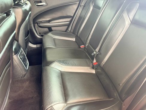 Used 2021 Dodge Charger SXT w/ Leather Interior Group RWD image 13