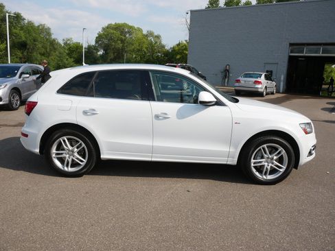 Used 2016 Audi Q5 3.0T Premium Plus w/ Technology Package AWD/4WD image 8
