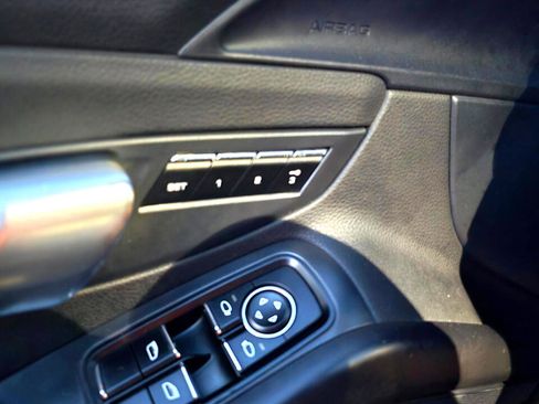 Used 2013 Porsche Boxster image 15