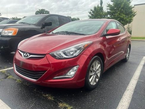 Used 2015 Hyundai Elantra SE w/ Option Group 02 FWD image 1