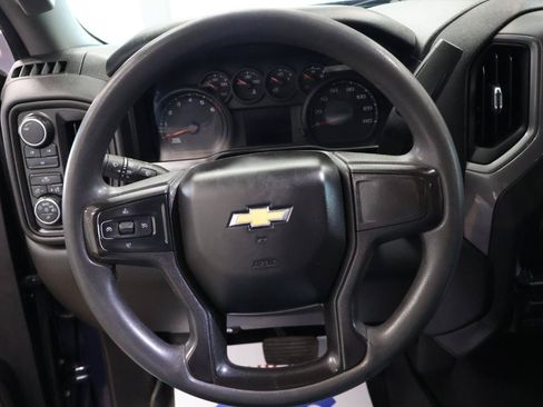 Used 2020 Chevrolet Silverado 2500 Custom w/ Custom Convenience Package AWD/4WD image 18