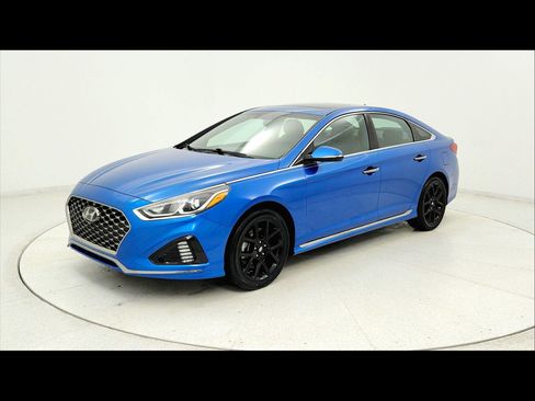 Used 2018 Hyundai Sonata Sport image 1