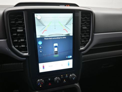 New 2025 Ford Ranger XL image 4