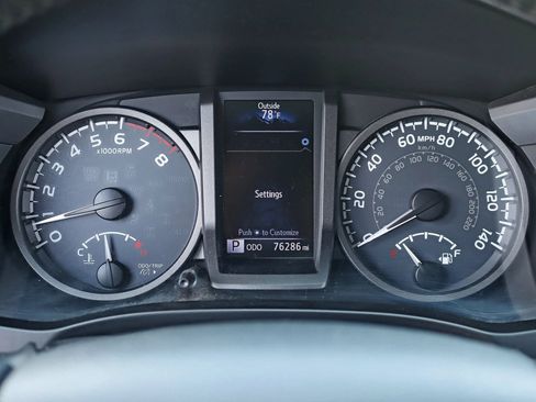 Used 2016 Toyota Tacoma TRD Sport AWD/4WD image 20