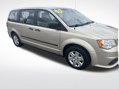 Used 2013 Dodge Grand Caravan American Value Package image 10