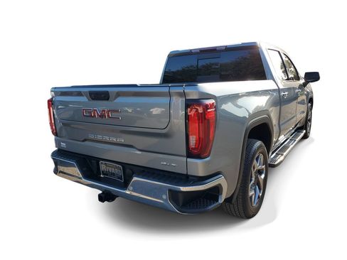 Used 2023 GMC Sierra 1500 SLT w/ SLT Premium Plus Package RWD image 4