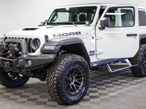 Used 2026 Jeep Wrangler Moab image 12