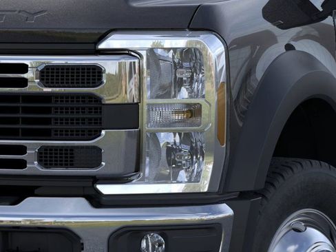 New 2026 Ford F550 4x4 Supercab Super Duty image 18