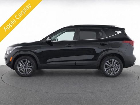 Certified 2023 Kia Seltos S w/ Navigation Package AWD/4WD image 3