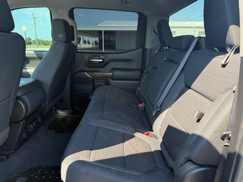 Used 2019 Chevrolet Silverado 1500 RST image 15