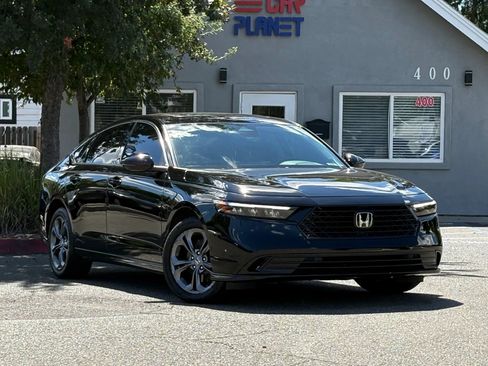 Used 2024 Honda Accord EX-L image 3