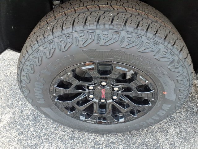 New 2026 GMC Canyon Elevation w/ Convenience Package AWD/4WD image 13