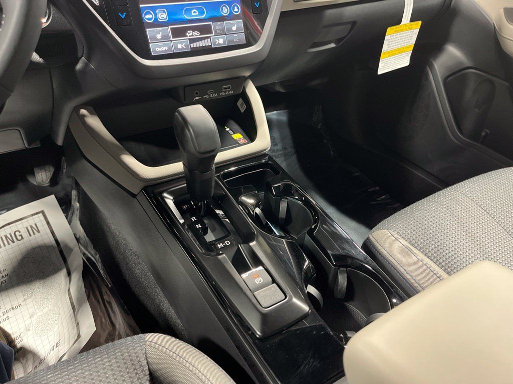 Used 2026 Subaru Forester Premium AWD/4WD image 28
