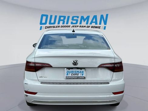 Used 2019 Volkswagen Jetta S w/ Driver Assistance Package FWD image 3