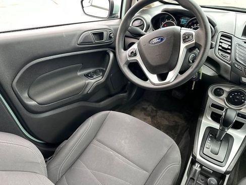 Used 2018 Ford Fiesta SE FWD image 22