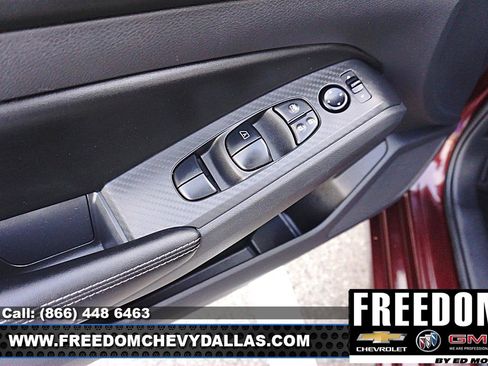 Used 2025 Nissan Altima 2.5 SV image 36