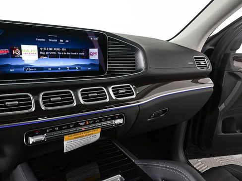 New 2026 Mercedes-Benz GLS 450 4MATIC image 13