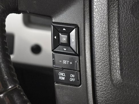 Used 2014 Ford F150 FX4 w/ Equipment Group 402A Luxury AWD/4WD image 15