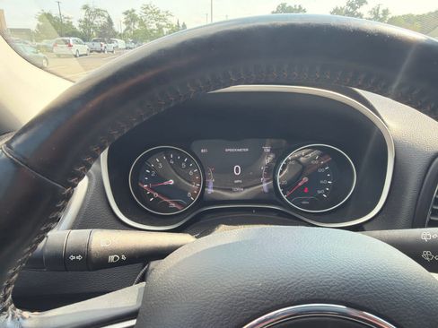Used 2018 Jeep Compass Latitude w/ Popular Equipment Group AWD/4WD image 8