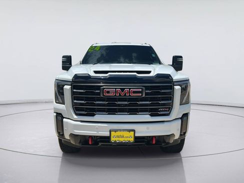 Used 2024 GMC Sierra 2500 AT4 w/ AT4 Premium Plus Package AWD/4WD image 2