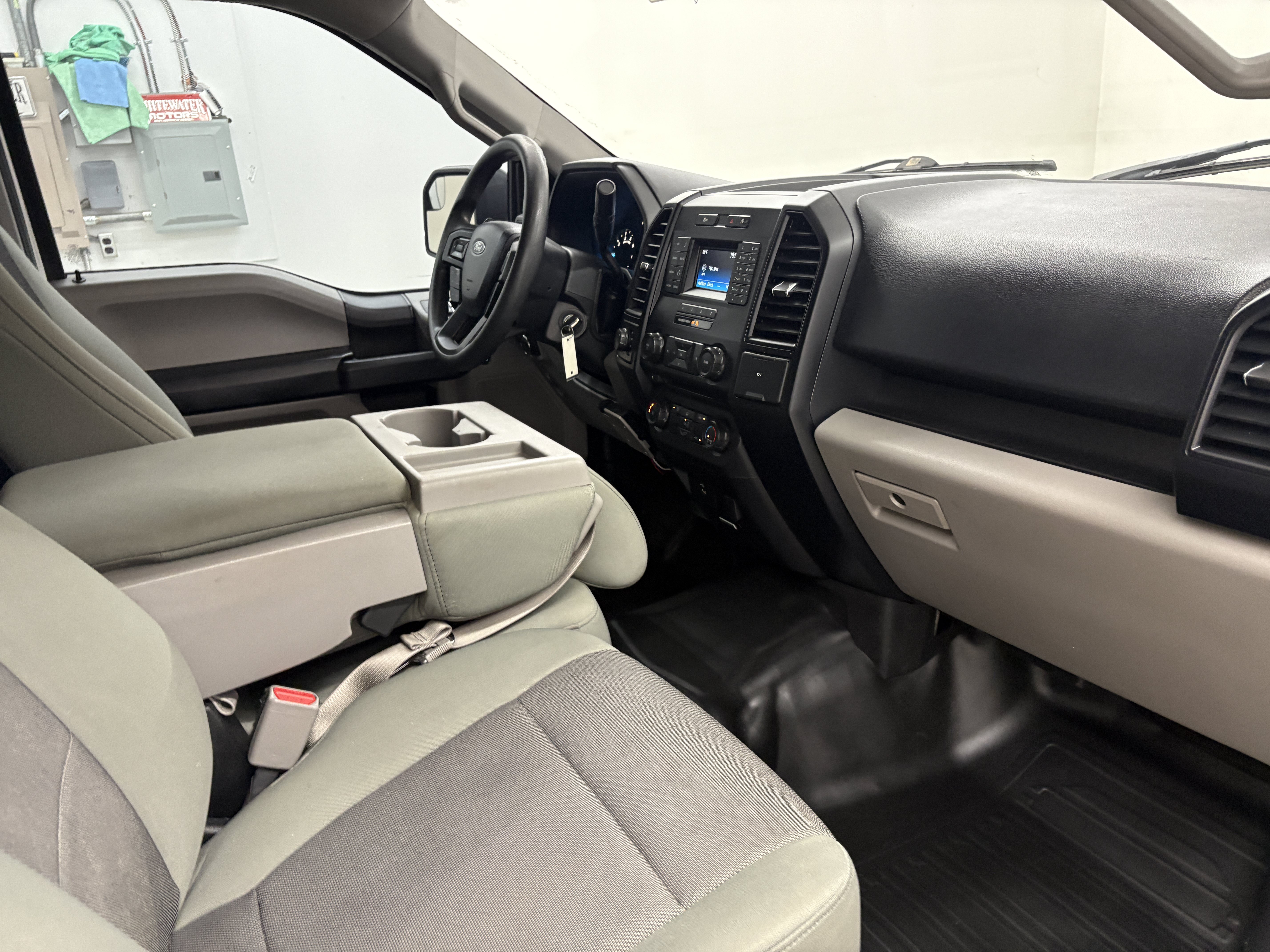 Used 2016 Ford F150 XL w/ Equipment Group 101A Mid AWD/4WD image 20