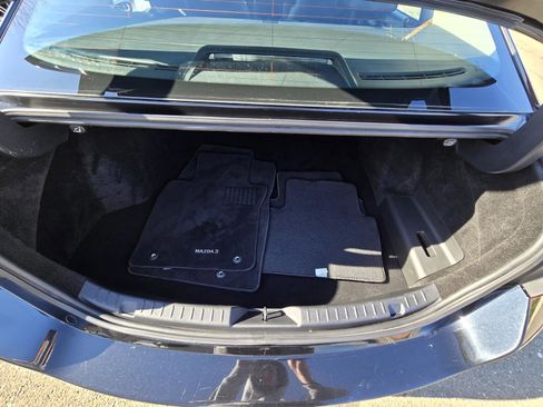 Used 2024 MAZDA MAZDA3 s image 9