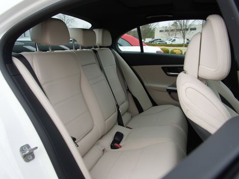 New 2026 Mercedes-Benz C 300 4MATIC Sedan image 28