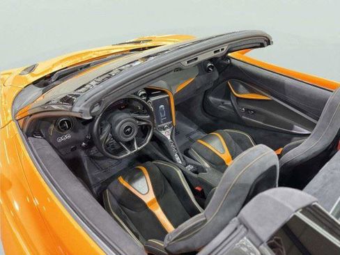 Used 2021 McLaren 720S Spider RWD image 33