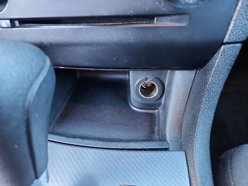 Used 2013 Dodge Charger SE image 33