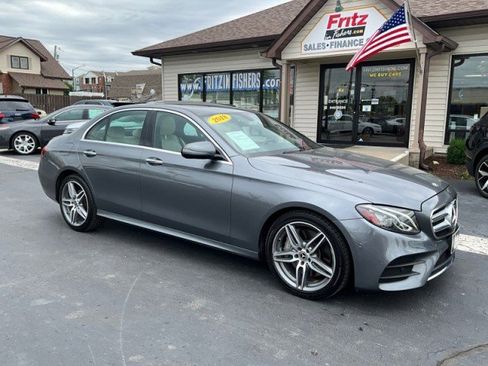 Used 2018 Mercedes-Benz E 300 4MATIC image 38