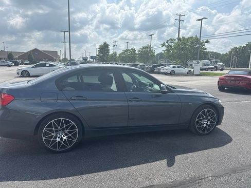 Used 2014 BMW 328i xDrive Sedan AWD/4WD image 21