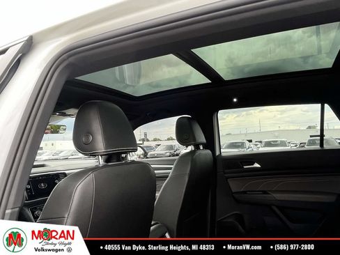 Certified 2023 Volkswagen Atlas Cross Sport SEL AWD/4WD image 17