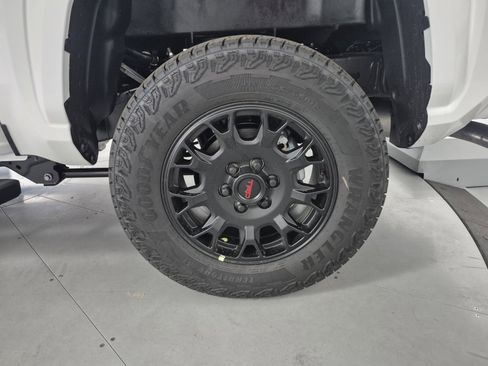 New 2026 Toyota Tacoma SR5 image 12