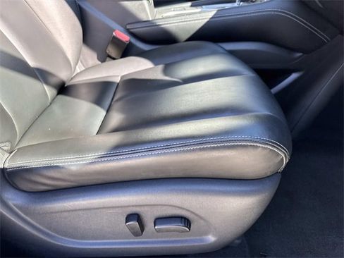 Used 2024 Nissan Murano SV w/ SV Midnight Edition Package image 11