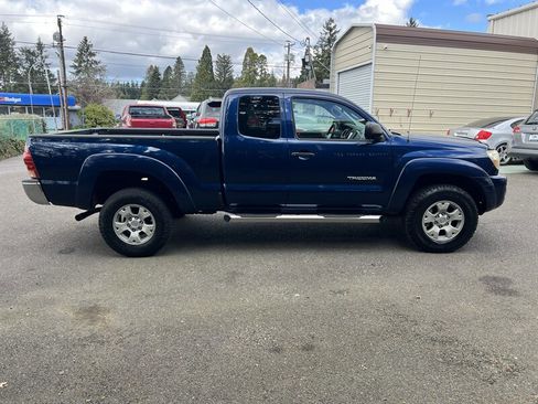 Used 2006 Toyota Tacoma 4x4 Access Cab V6 image 6